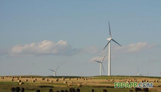 Fenton_Wind_Farm_Wide.jpg 微軟進一步推動綠色環保:為芝加哥數據中心簽訂20年風能供電協議