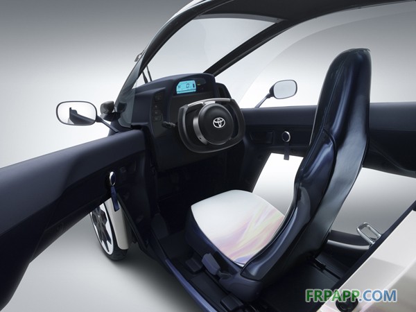 新一代代步工具:豐田i-Road三輪純電動概念車
