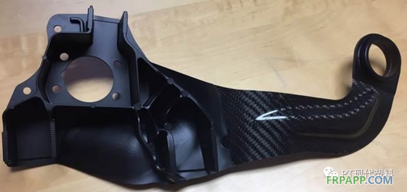 福特開發出碳纖維后懸架轉向節